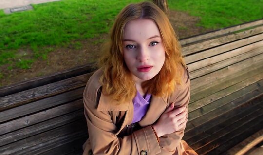 Пригласил русскую незнакомку в гости и членом ее угостил