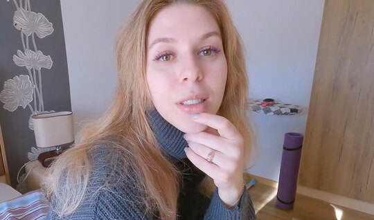 Русская подруга подставила анал чисто ради любопытства